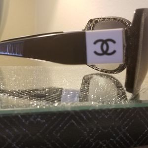 Chanel lace CC black logo 5145